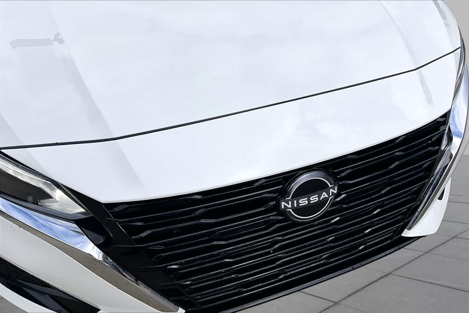 2025 Nissan Altima SV Glacier White at Lexus of Clear Lake