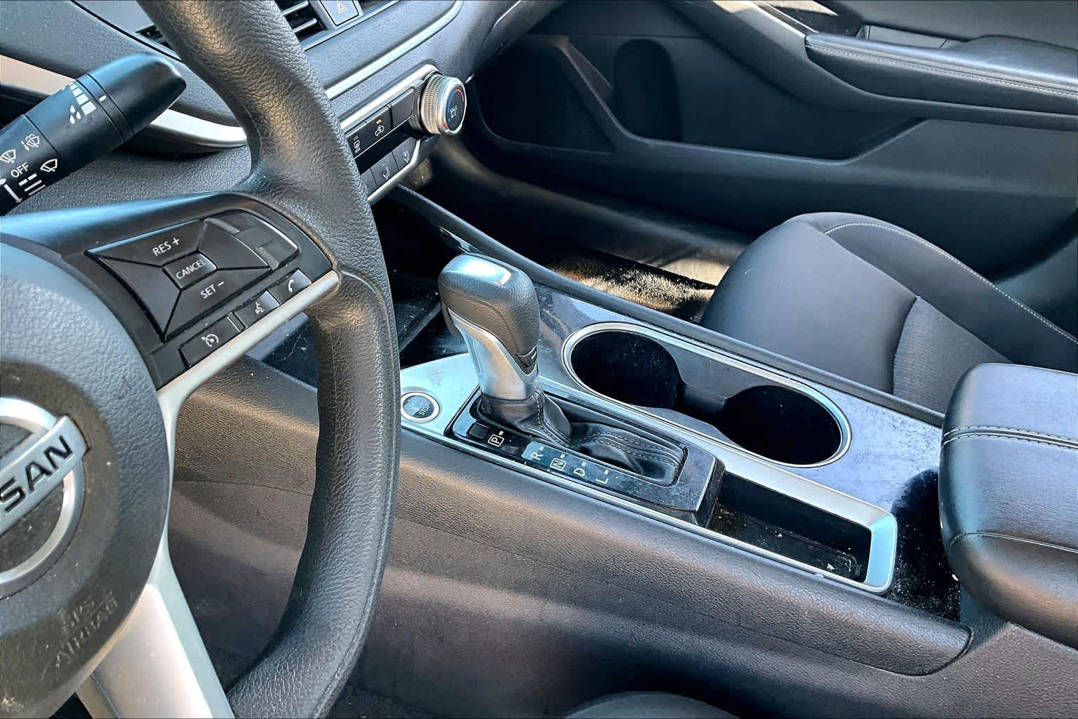 2021 Nissan Altima 2.5 SV Brilliant Silver Metallic at HGreg Houston