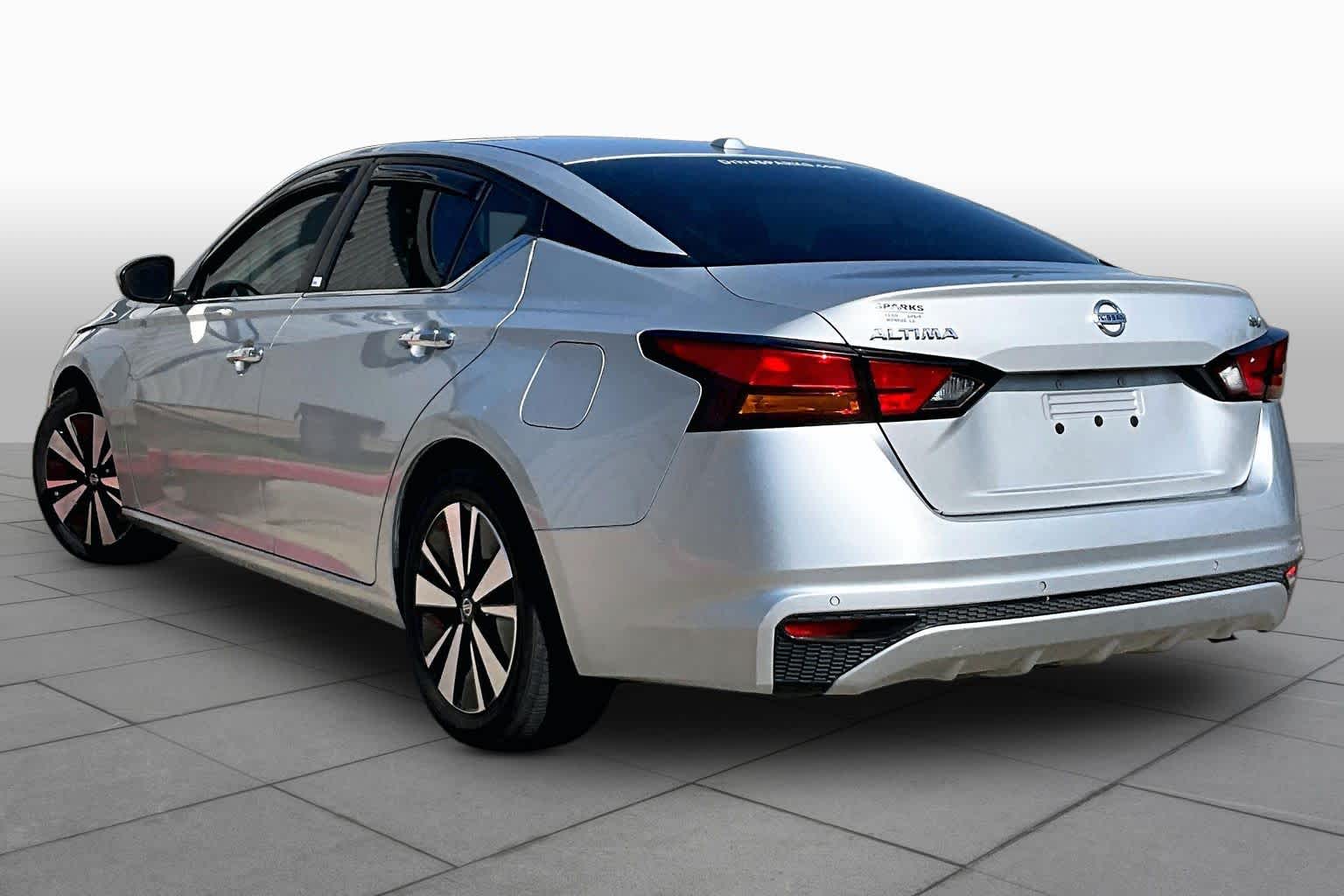 2021 Nissan Altima 2.5 SV Brilliant Silver Metallic at HGreg Houston