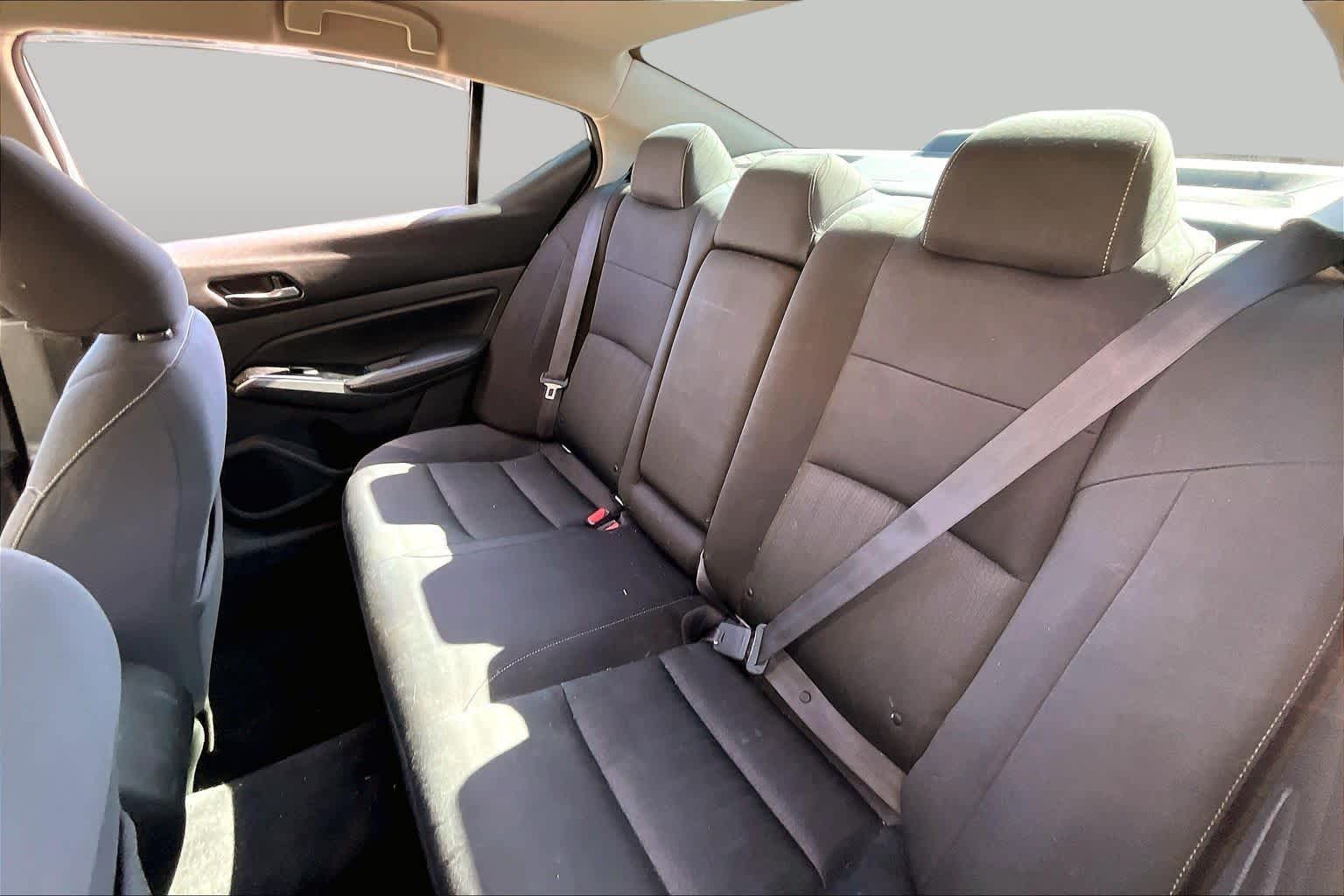 2021 Nissan Altima 2.5 SV Brilliant Silver Metallic at HGreg Houston