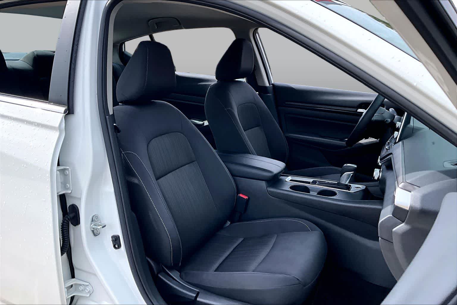 2025 Nissan Altima SV - 8