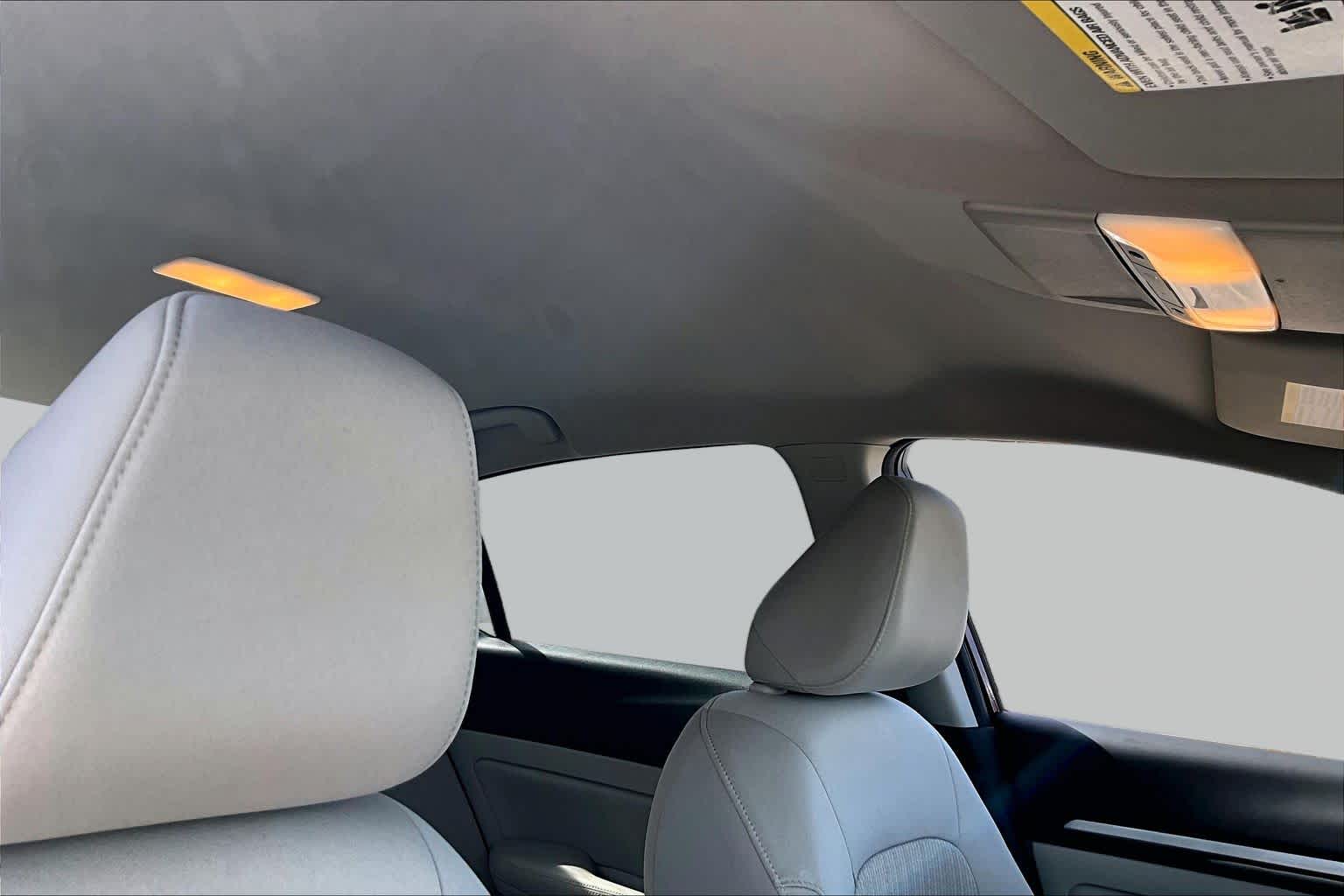 2023 Nissan Altima photo 14 of 35