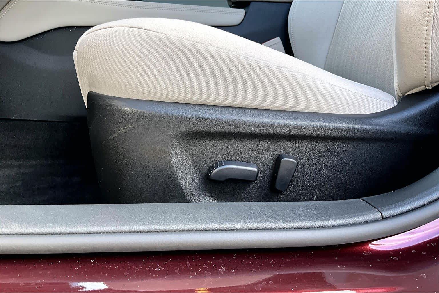 2023 Nissan Altima photo 34 of 35