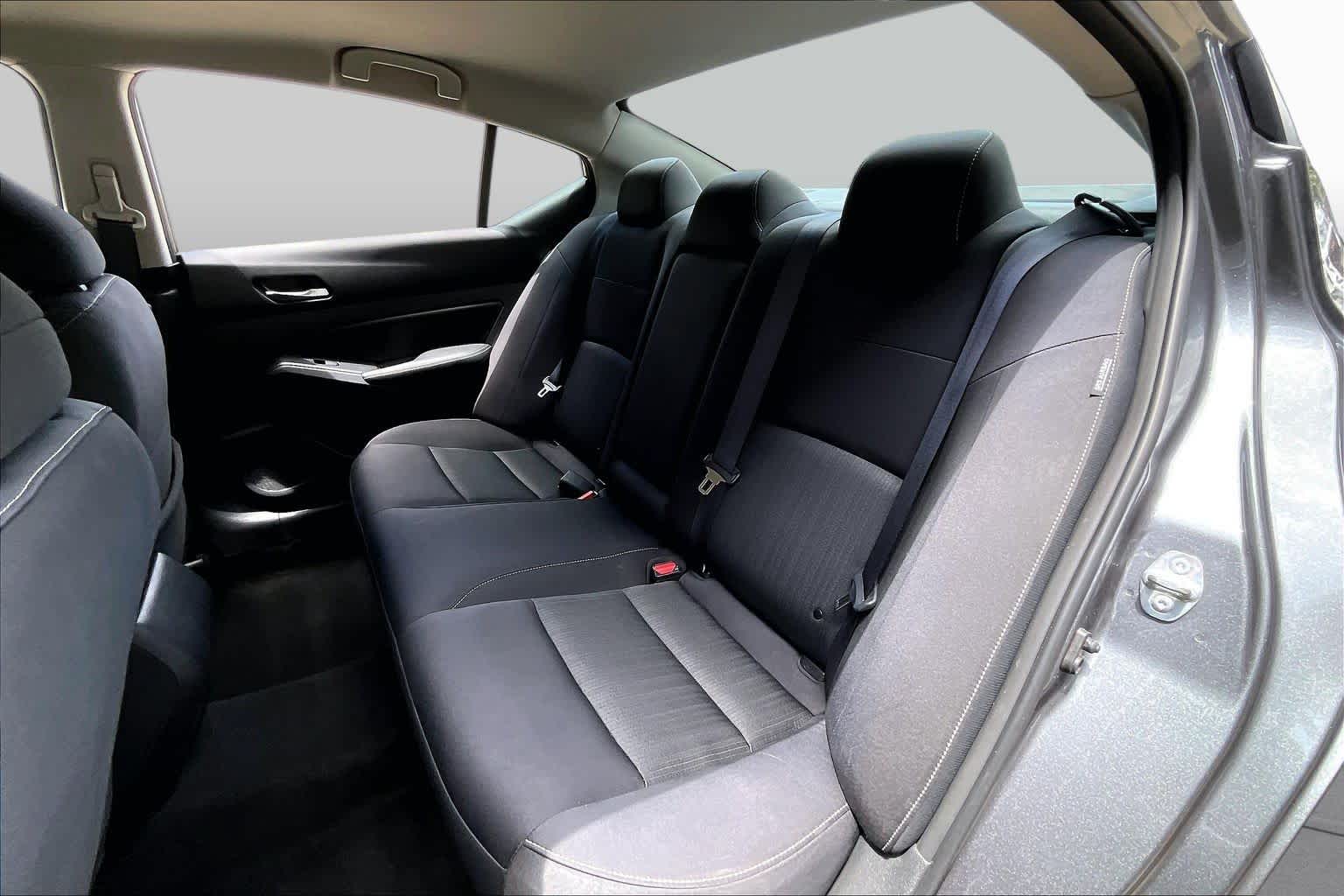 2022 Nissan Altima 2.5 SV Gun Metallic at HGreg Houston