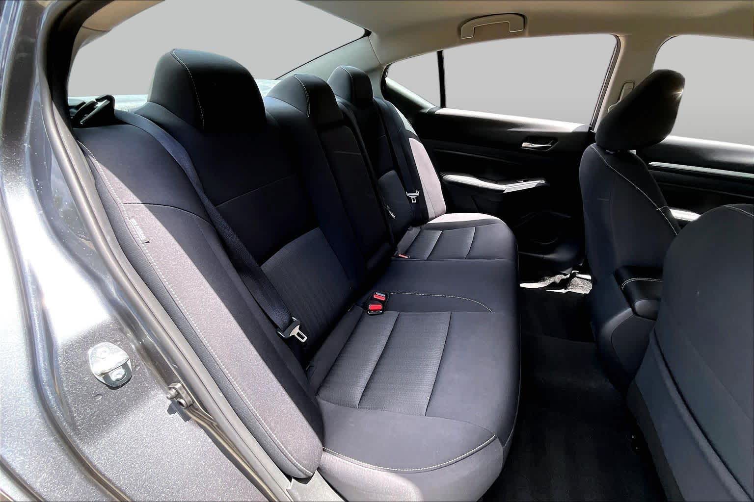 2022 Nissan Altima 2.5 SV Gun Metallic at HGreg Houston