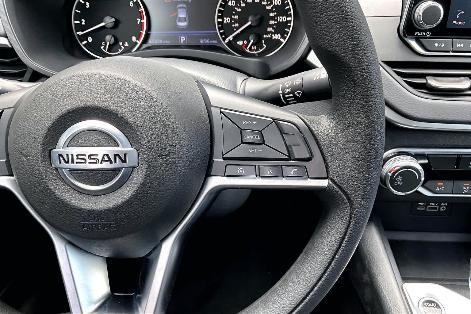 2022 Nissan Altima 2.5 SV Gun Metallic at HGreg Houston