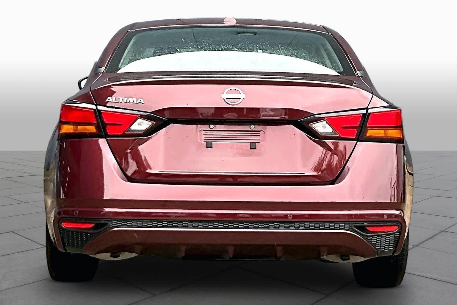 2025 Nissan Altima SV Garnet Pearl Metallic at Sterling McCall Nissan