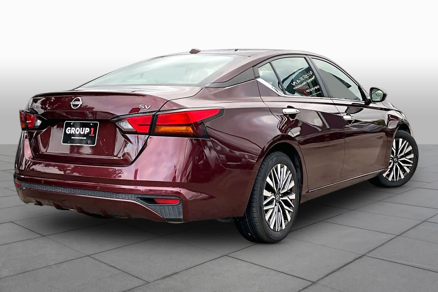 2024 Nissan Altima 2.5 SV Garnet Pearl Metallic at HGreg Houston