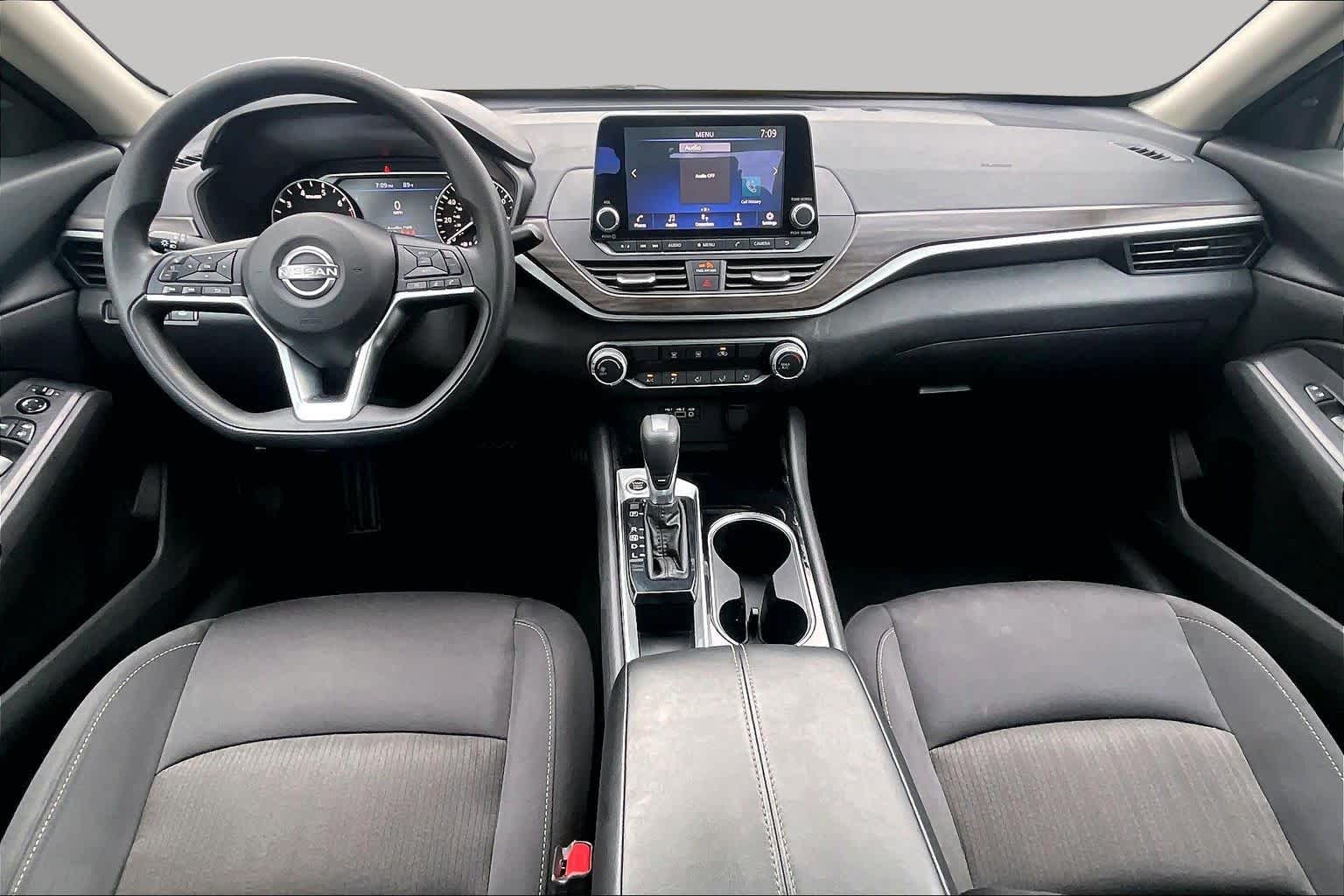 2024 Nissan Altima 2.5 SV Garnet Pearl Metallic at HGreg Houston