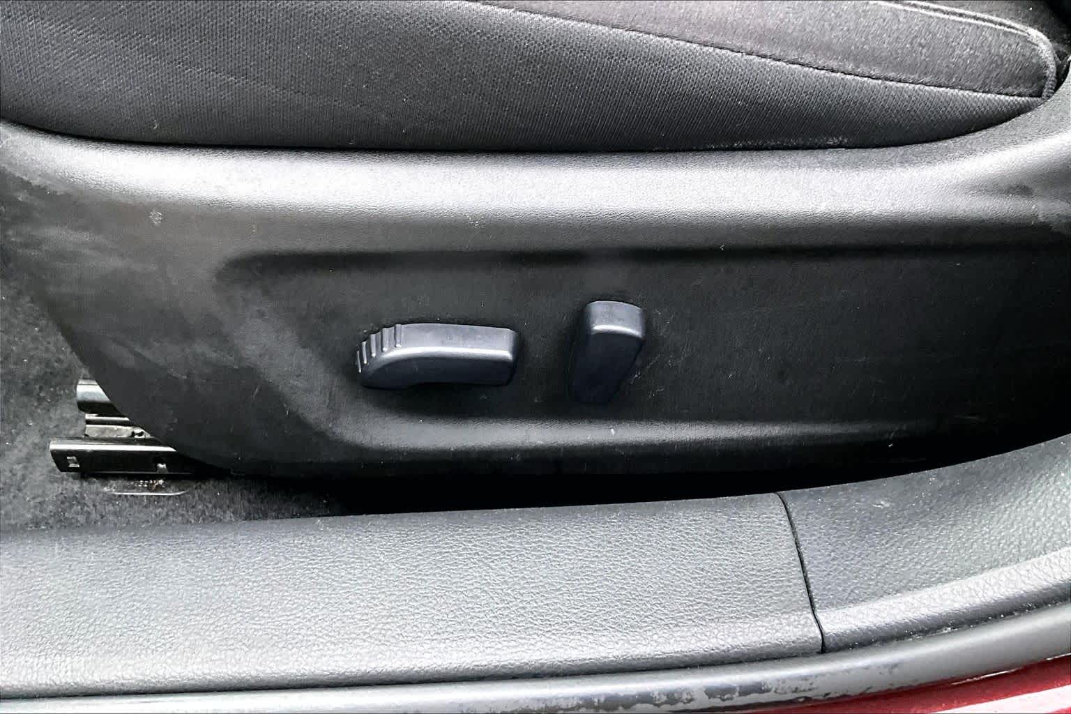 2024 Nissan Altima 2.5 SV Garnet Pearl Metallic at HGreg Houston