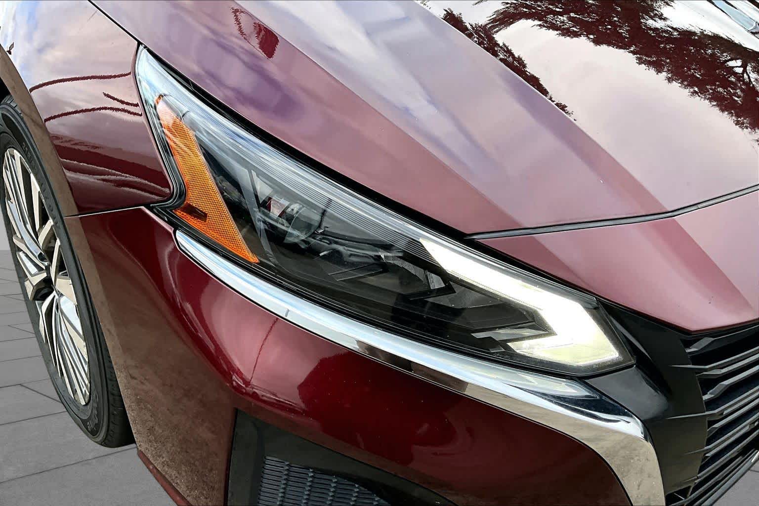 2024 Nissan Altima 2.5 SV Garnet Pearl Metallic at HGreg Houston