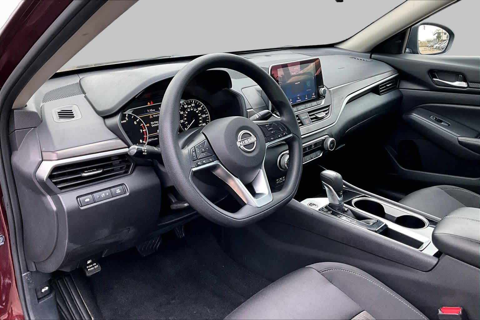 2024 Nissan Altima 2.5 SV Garnet Pearl Metallic at HGreg Houston