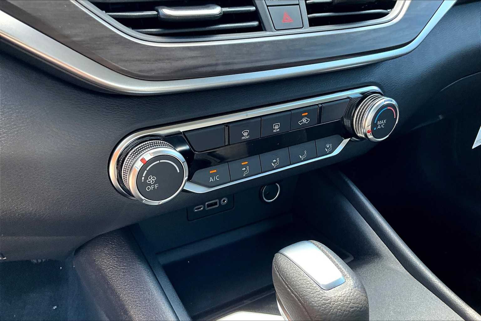 2025 Nissan Altima SV Garnet Pearl Metallic at Lone Star Chevrolet