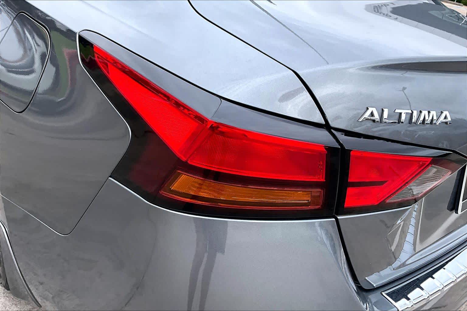 2022 Nissan Altima 2.5 SV Gun Metallic at Tomball Chrysler Dodge Jeep Ram