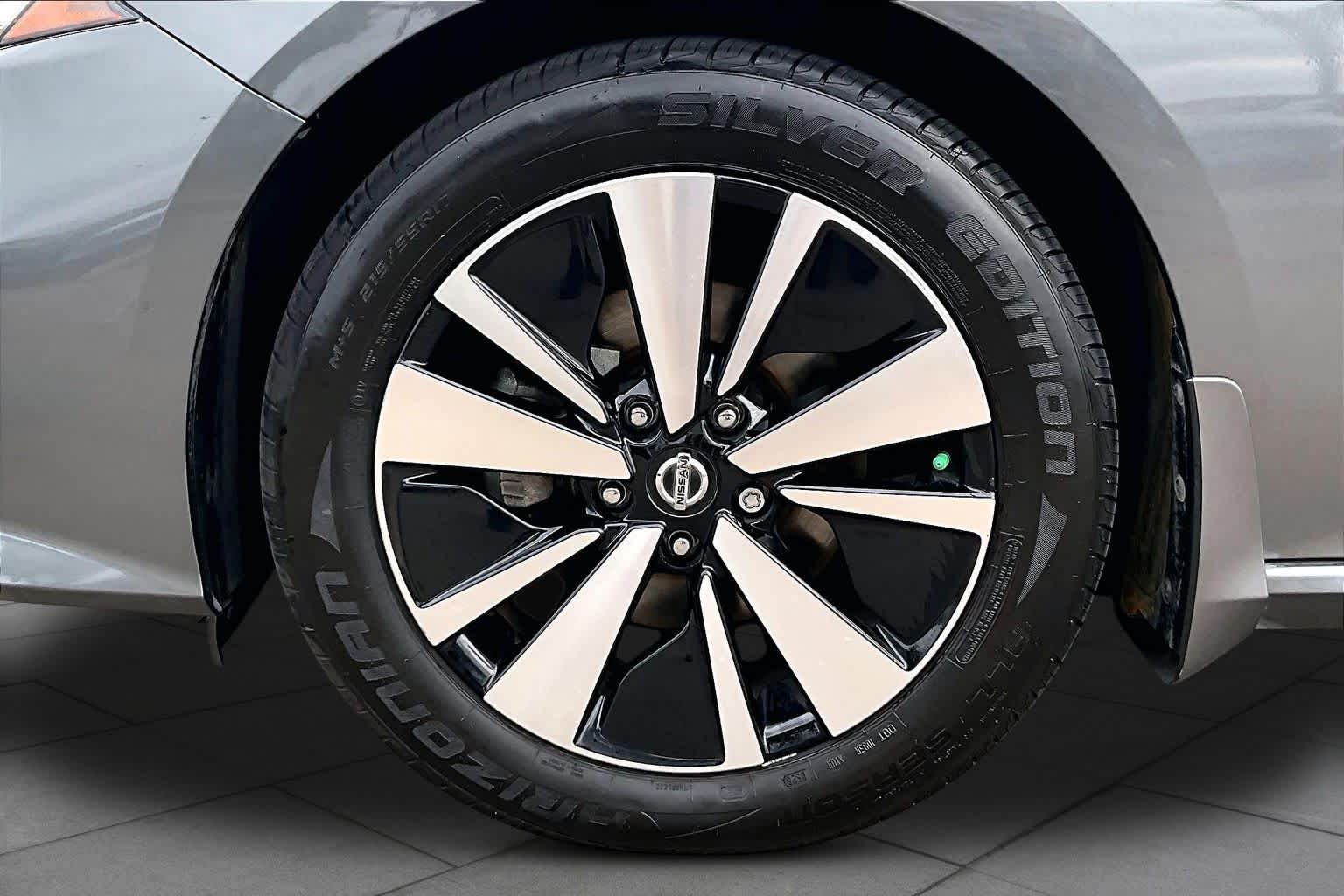 2022 Nissan Altima 2.5 SV Gun Metallic at Tomball Chrysler Dodge Jeep Ram
