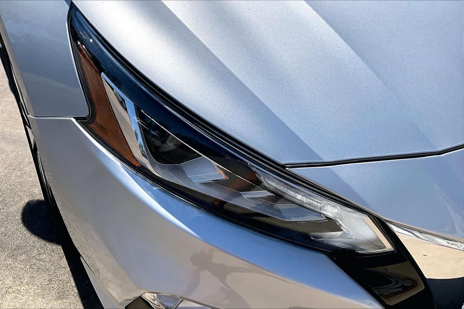 2022 Nissan Altima 2.5 SV Brilliant Silver Metallic at Lexus of Clear Lake