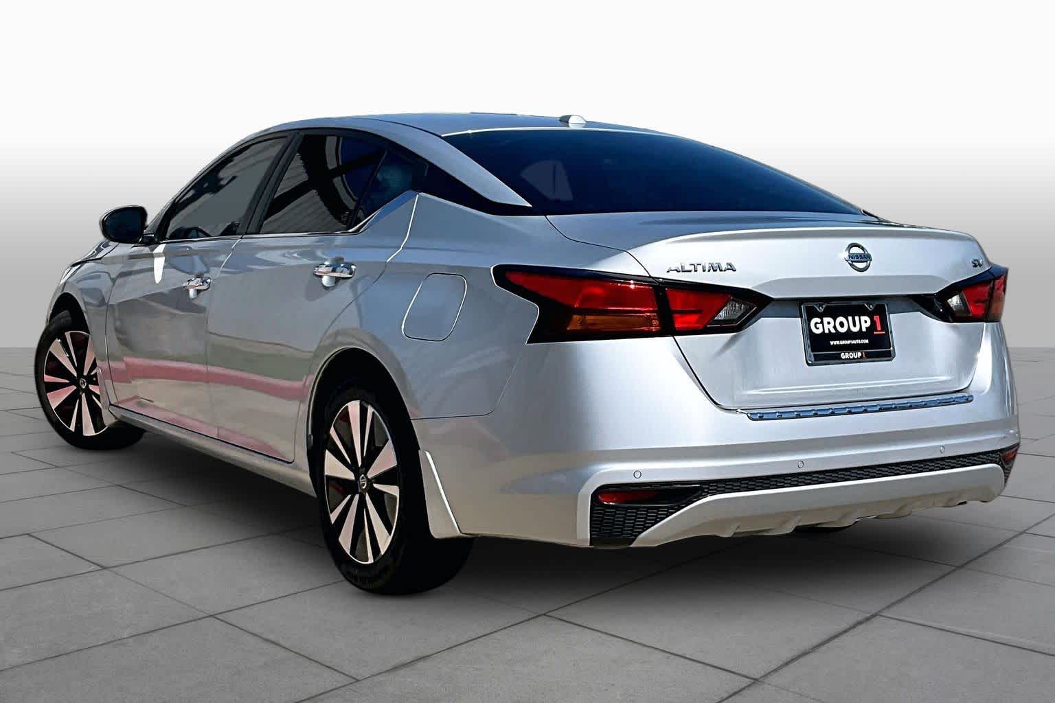 2022 Nissan Altima 2.5 SV Brilliant Silver Metallic at Lexus of Clear Lake