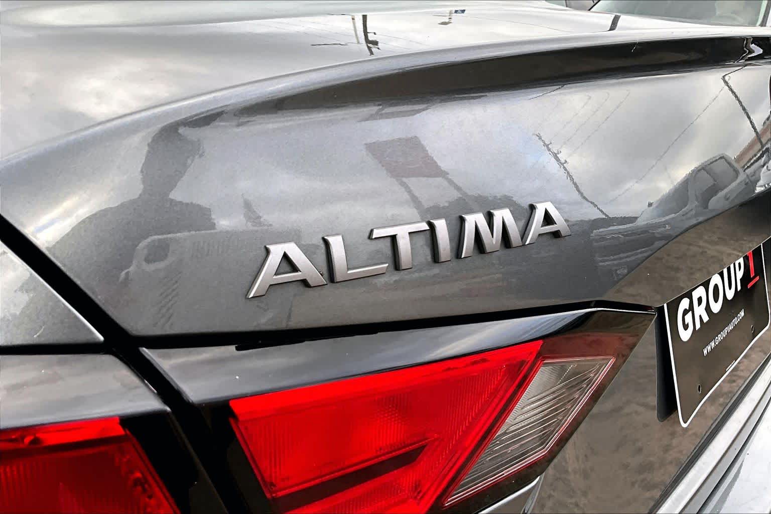 2024 Nissan Altima 2.5 SV Gun Metallic at HGreg Houston