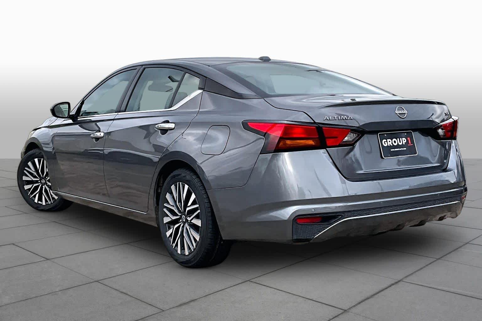 2024 Nissan Altima 2.5 SV Gun Metallic at HGreg Houston