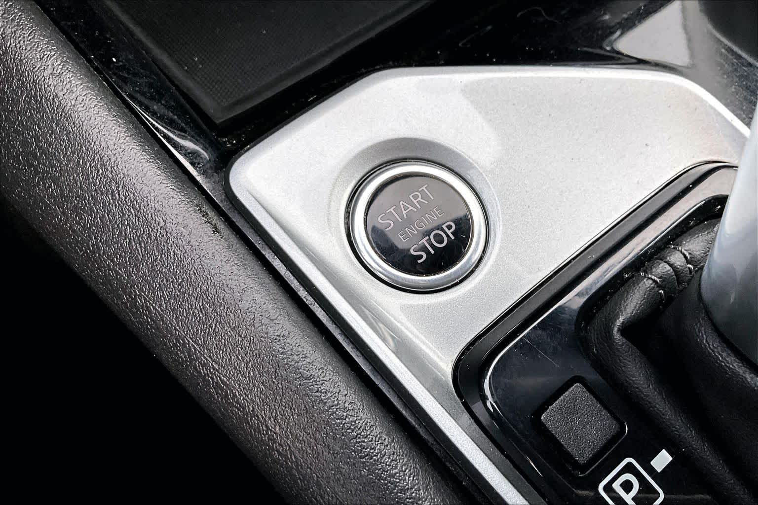 2024 Nissan Altima 2.5 SV Gun Metallic at HGreg Houston