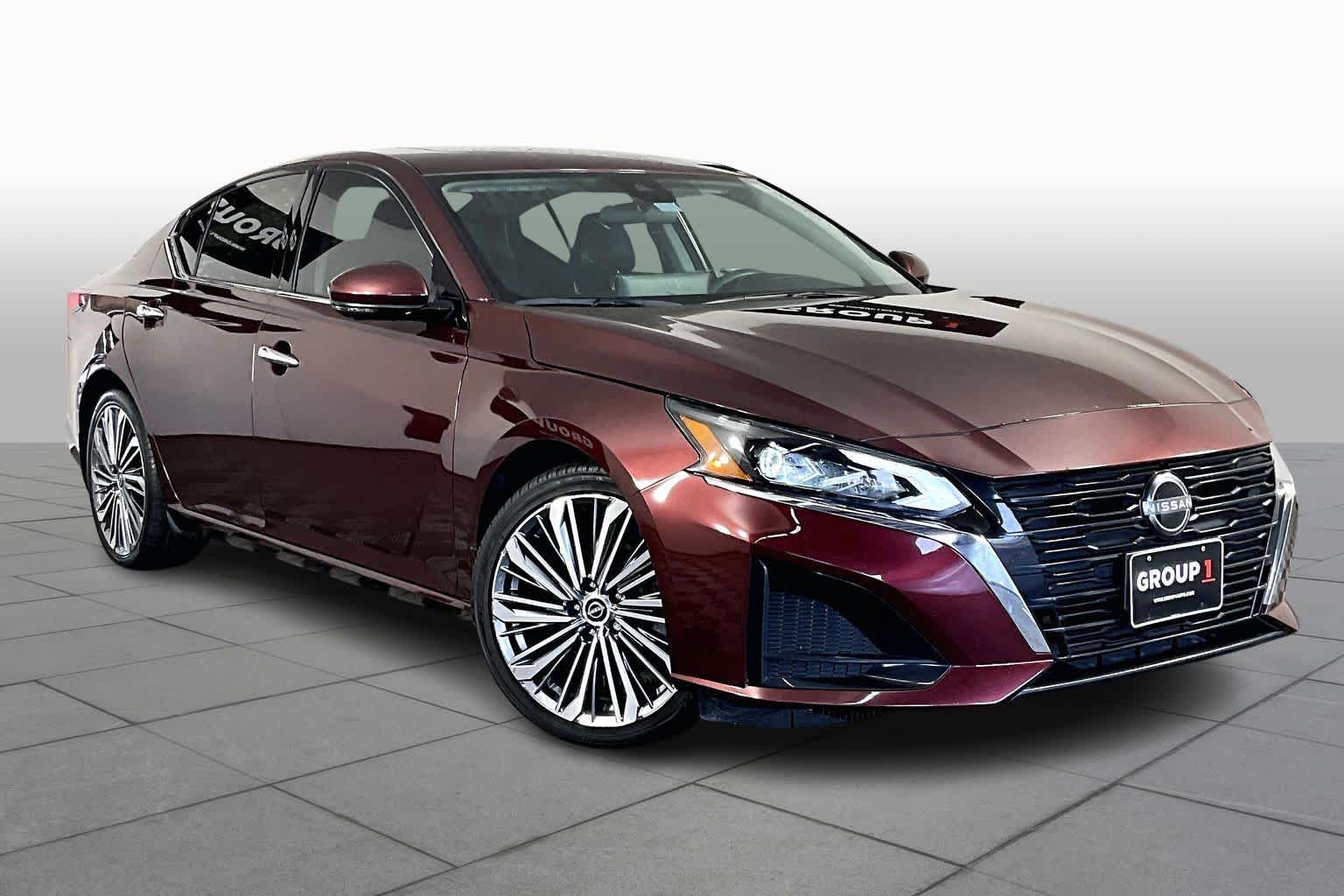 2023 Nissan Altima 2.5 SL Garnet Pearl Metallic at BMW of West Houston