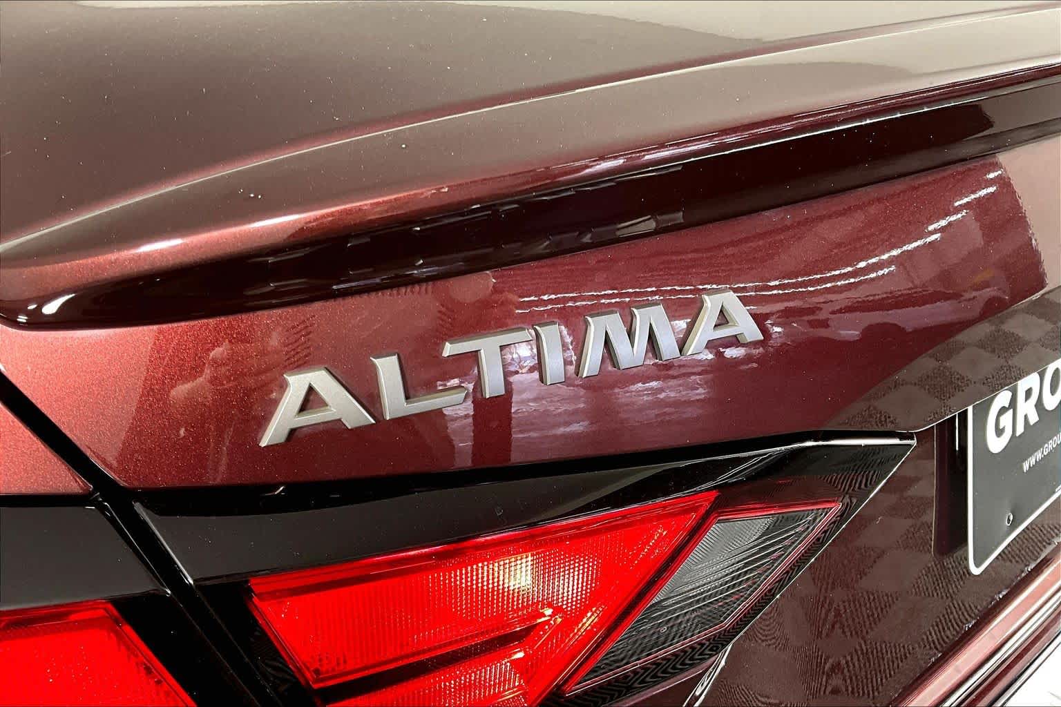 2023 Nissan Altima 2.5 SL Garnet Pearl Metallic at BMW of West Houston