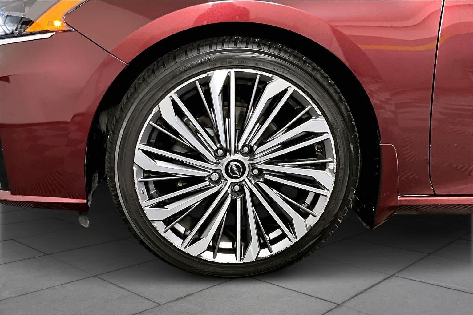 2023 Nissan Altima 2.5 SL Garnet Pearl Metallic at BMW of West Houston