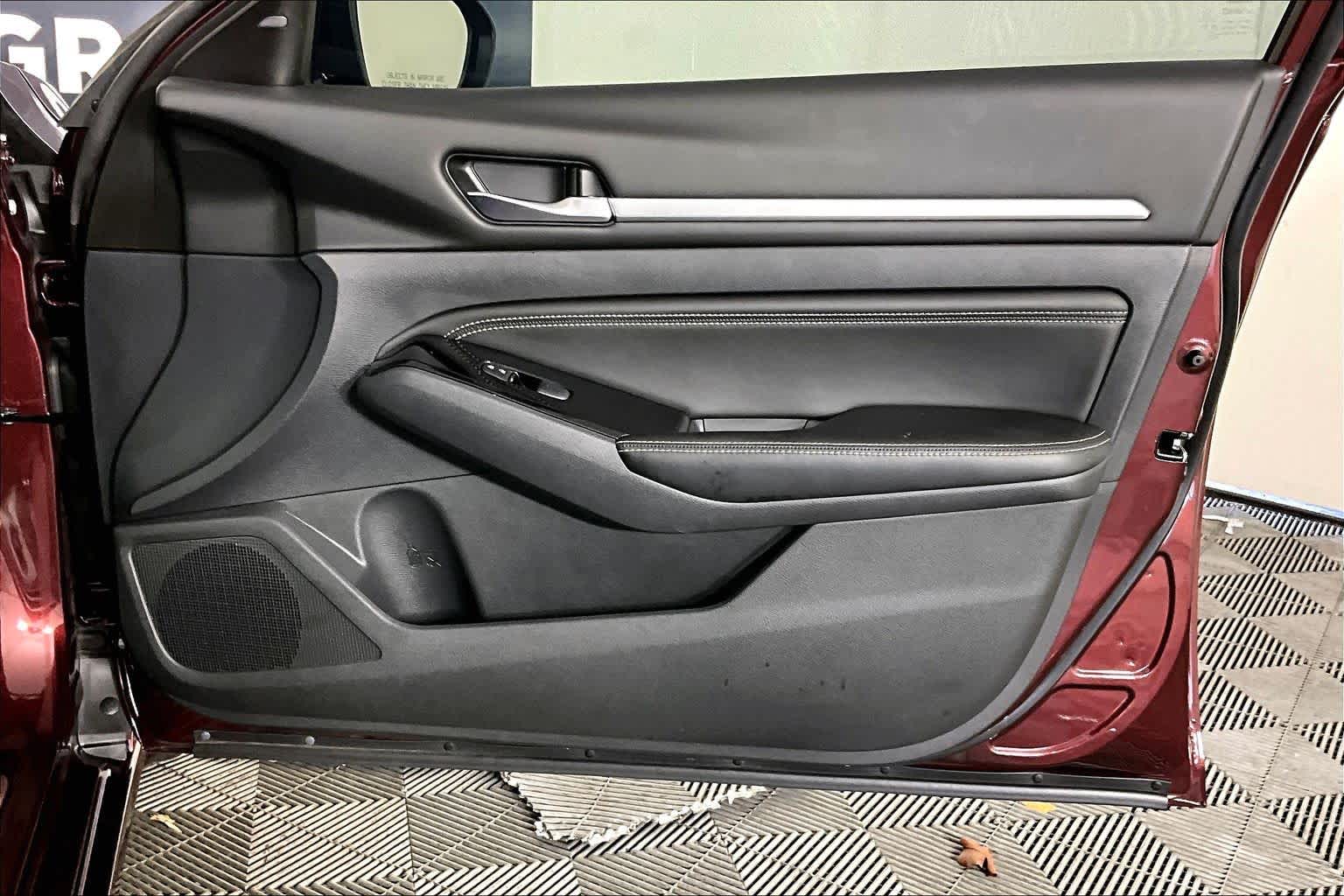 2023 Nissan Altima 2.5 SL Garnet Pearl Metallic at Honda of Clear Lake