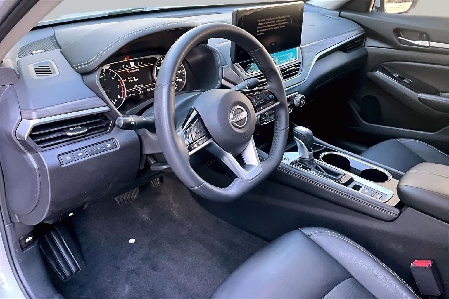 2024 Nissan Altima 2.5 SL Brilliant Silver Metallic at Sterling McCall Nissan