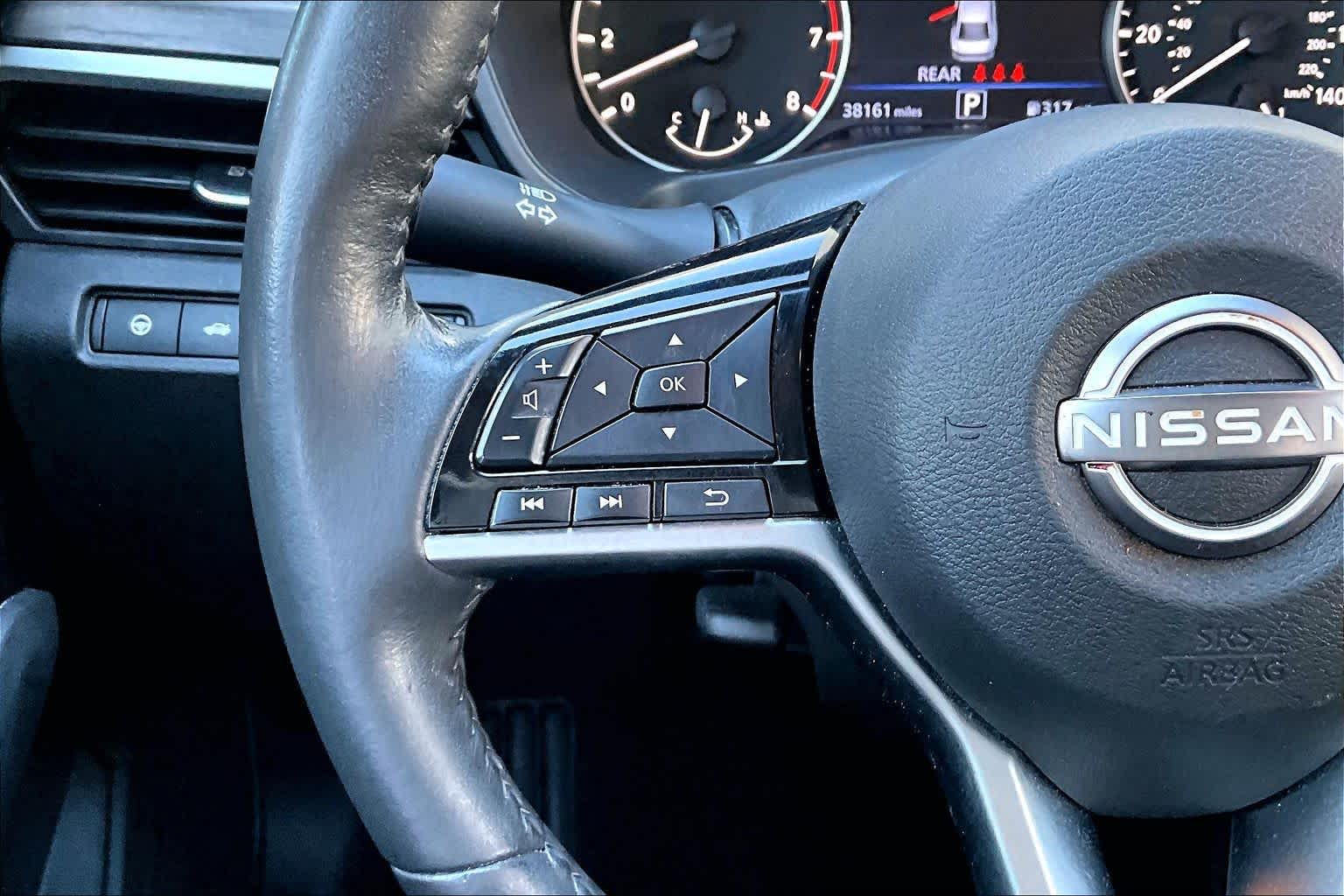 2024 Nissan Altima 2.5 SL Brilliant Silver Metallic at Sterling McCall Nissan
