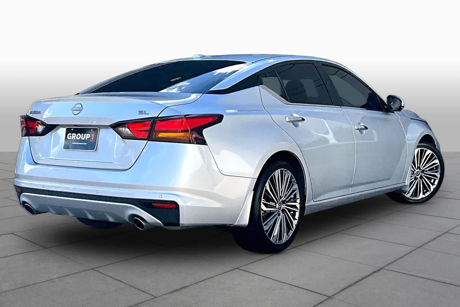 2024 Nissan Altima 2.5 SL Brilliant Silver Metallic at Sterling McCall Nissan