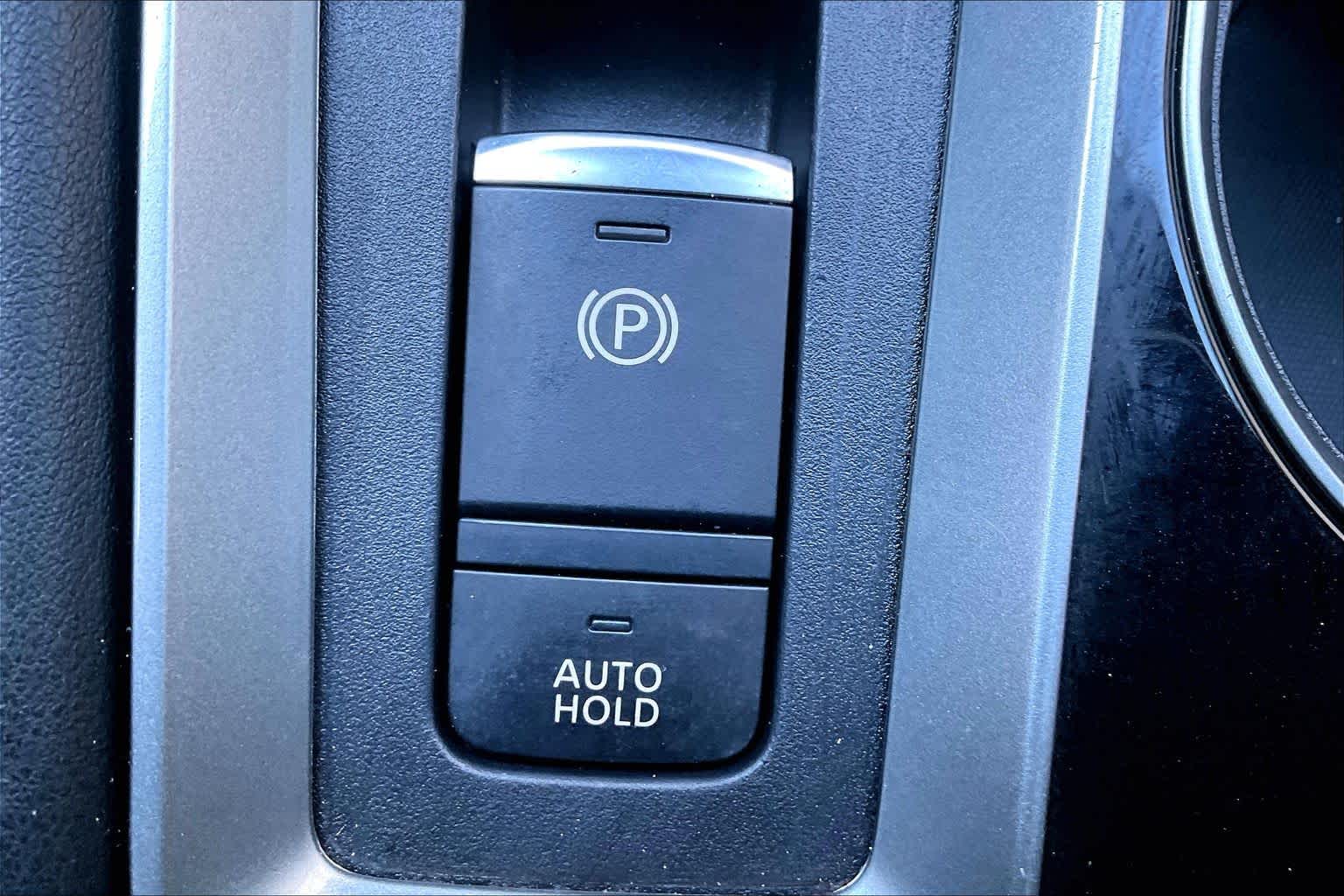2024 Nissan Altima 2.5 SL Brilliant Silver Metallic at Sterling McCall Nissan
