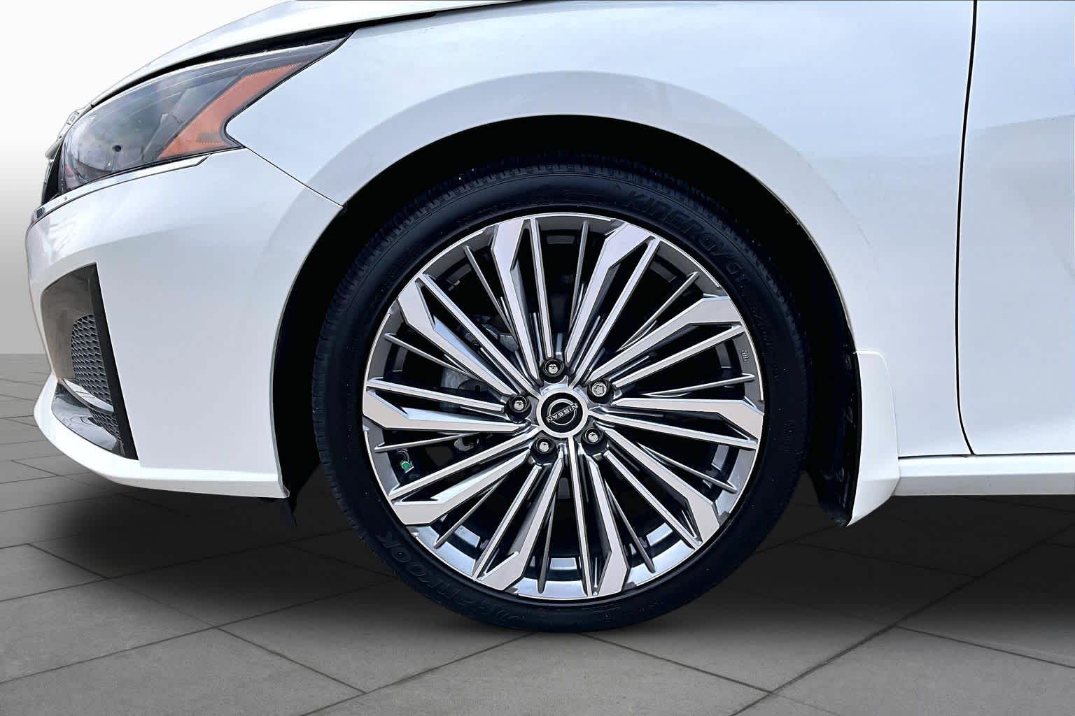 2024 Nissan Altima 2.5 SL - 10