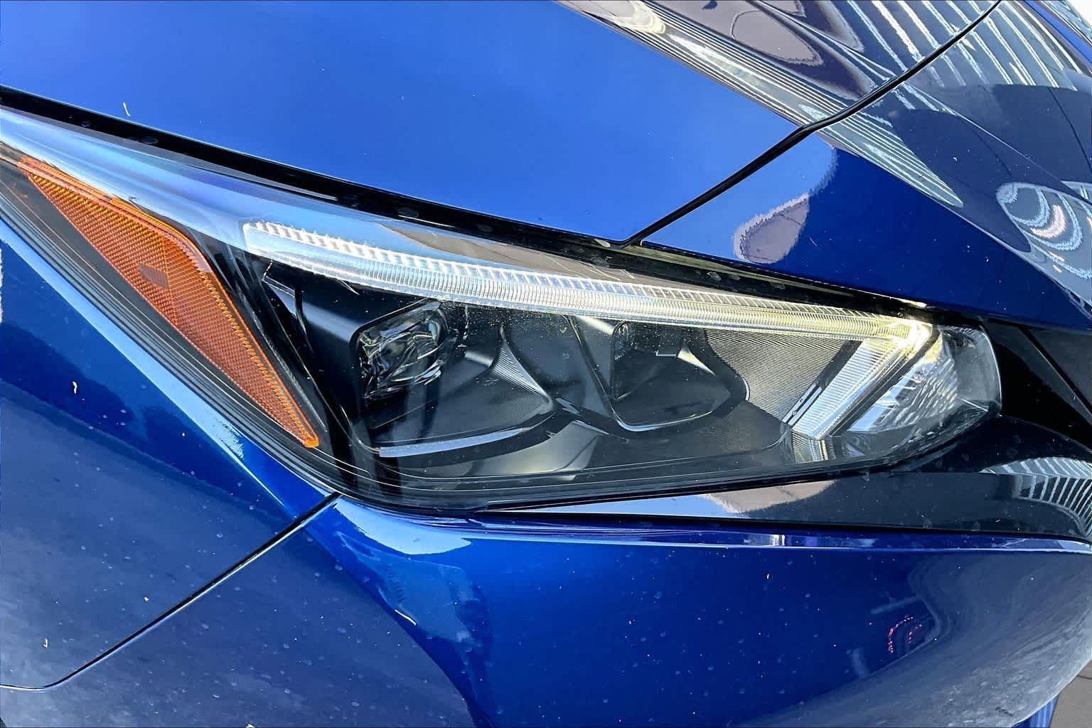 2024 Nissan LEAF photo 26 of 33