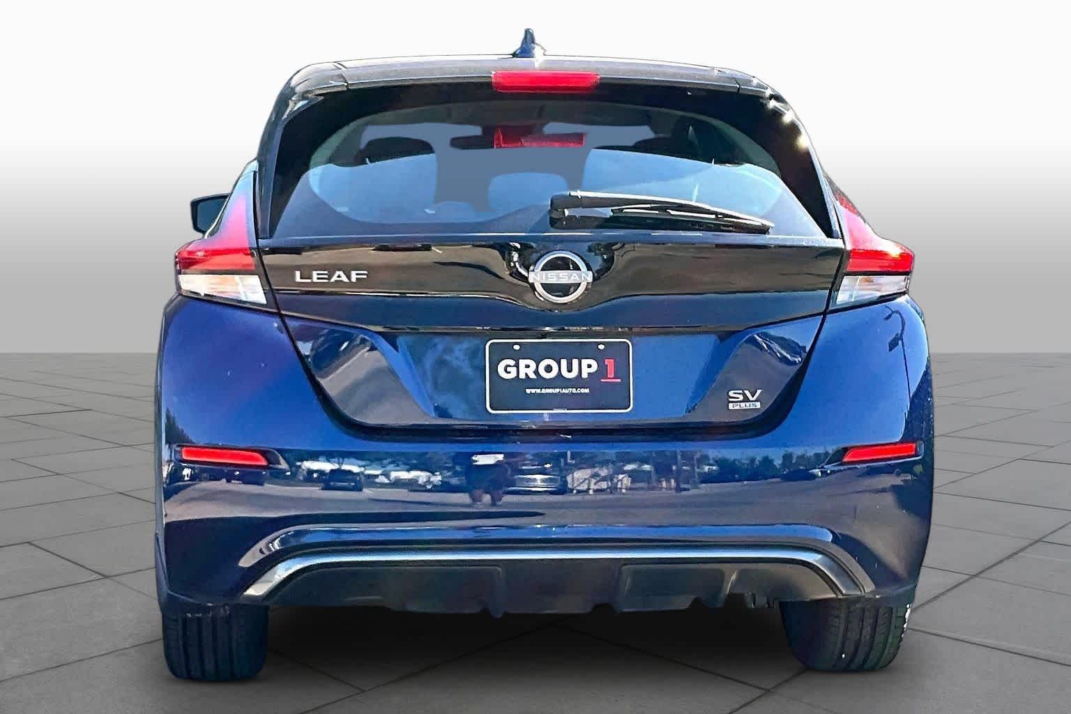 2024 Nissan LEAF photo 4 of 33