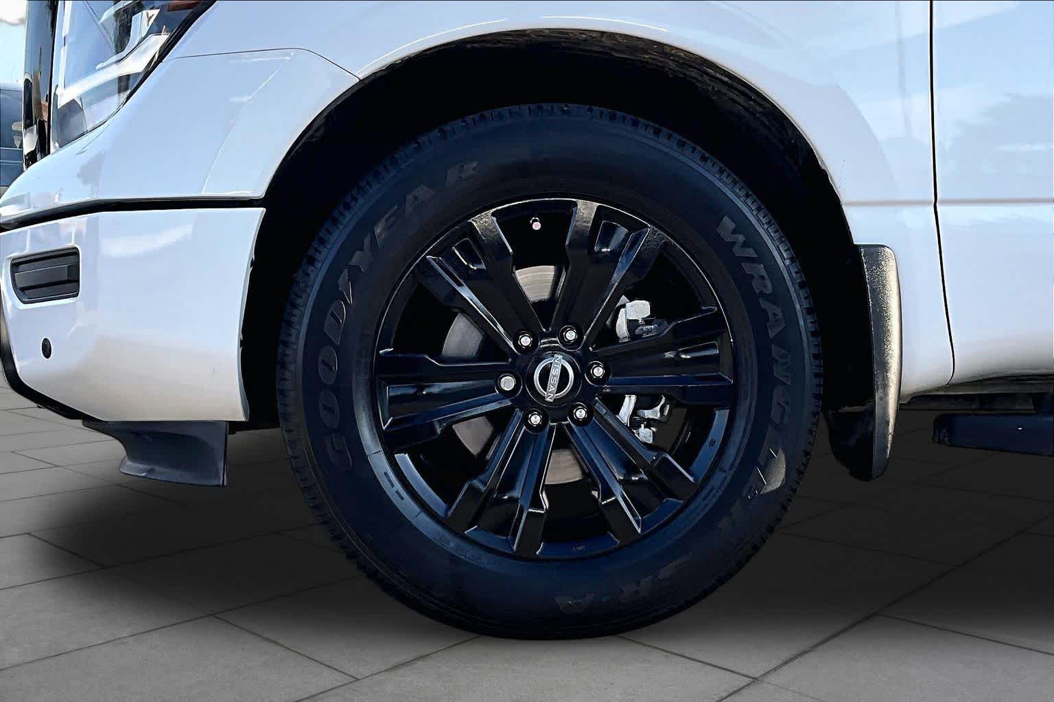 2023 Nissan Titan SV Glacier White at Beck & Masten Kia