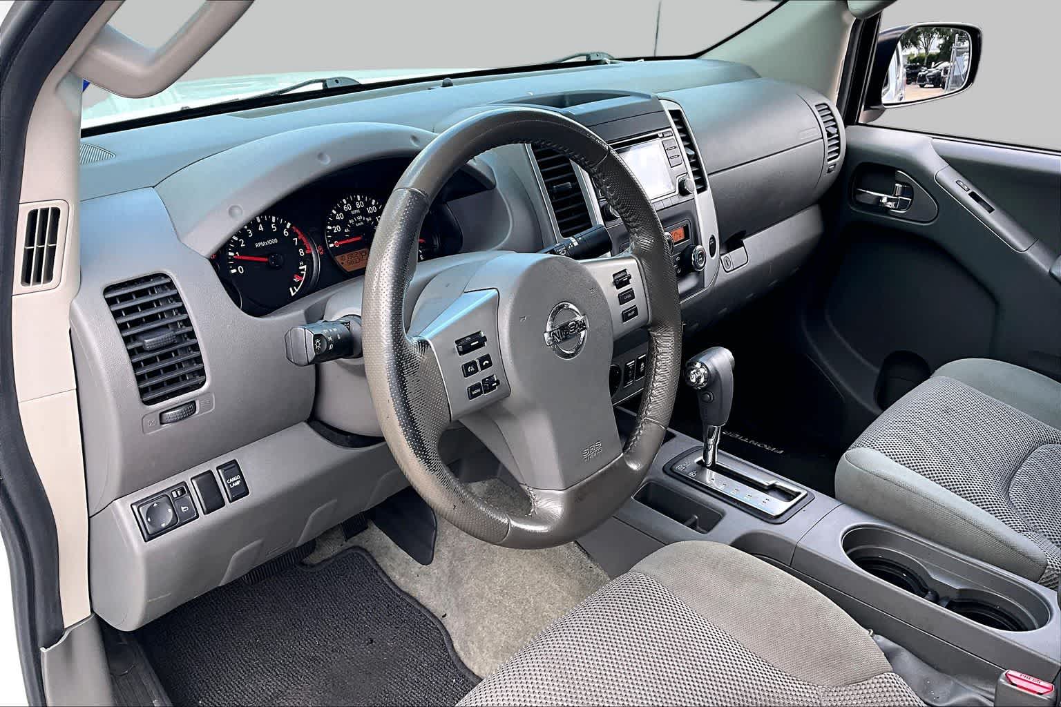 2016 Nissan Frontier SV Glacier White at AutoNation USA Houston