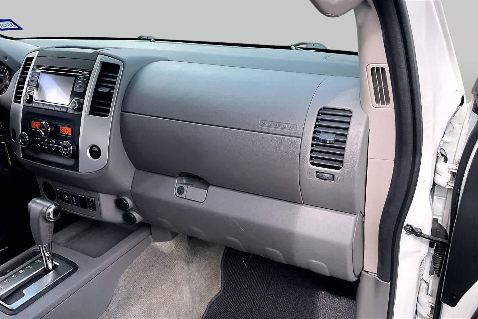 2016 Nissan Frontier SV Glacier White at AutoNation USA Houston