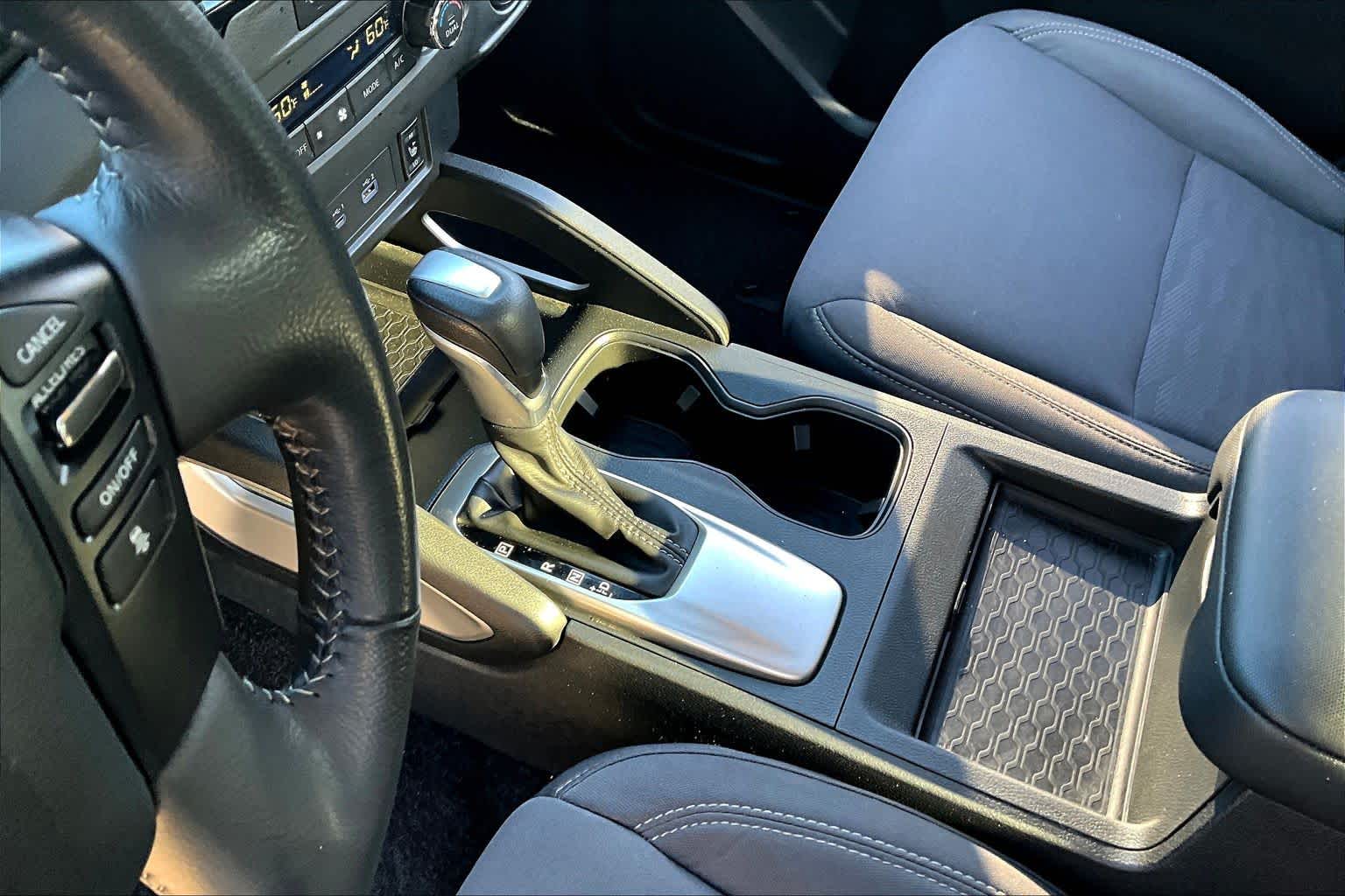 2023 Nissan Frontier SV Super Black at Sterling McCall Nissan