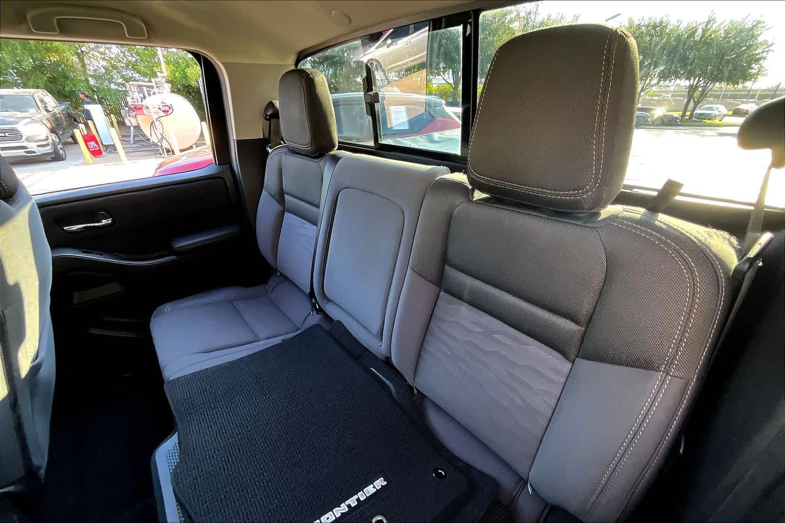 2023 Nissan Frontier SV Super Black at Sterling McCall Nissan