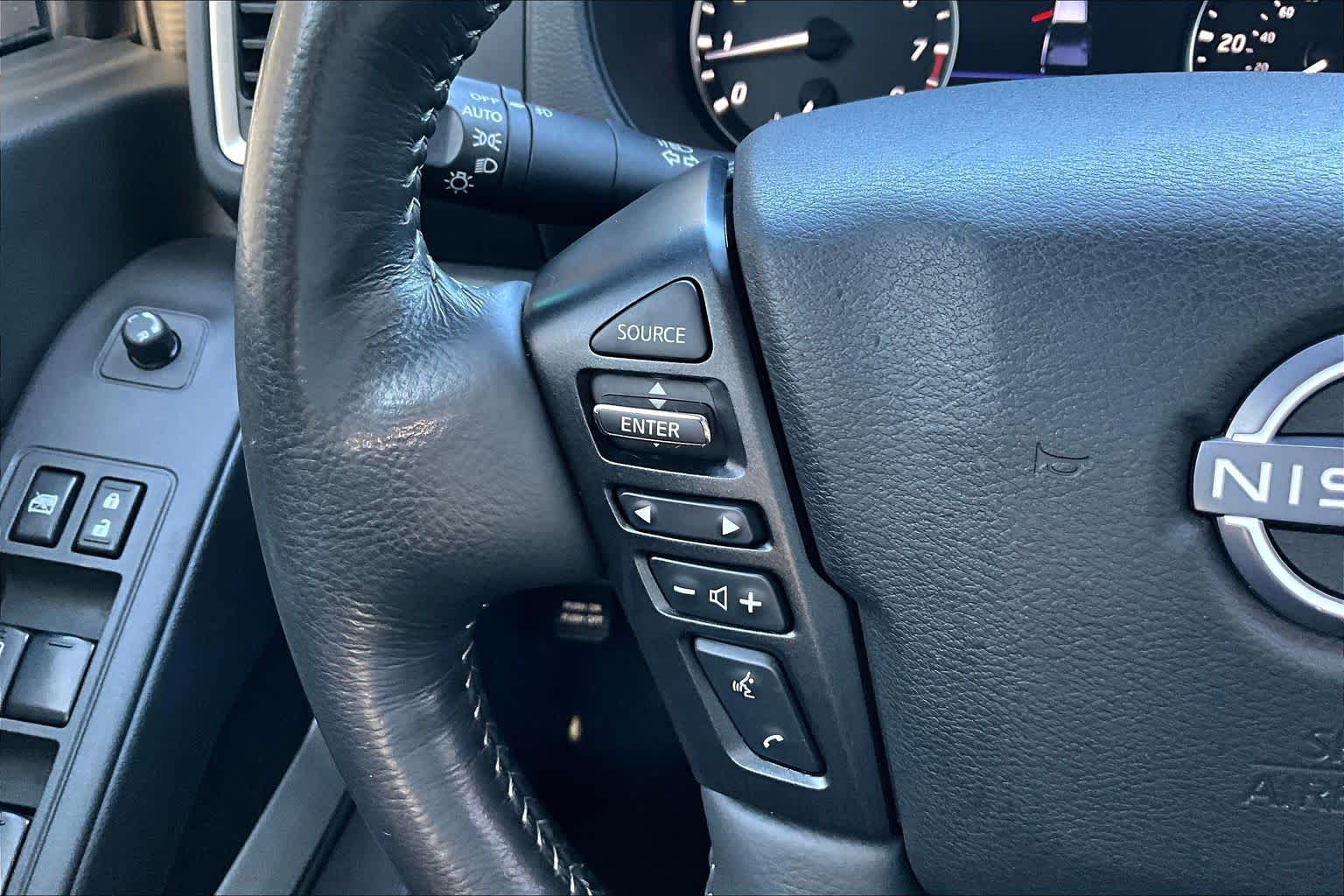 2023 Nissan Frontier SV Super Black at Sterling McCall Nissan