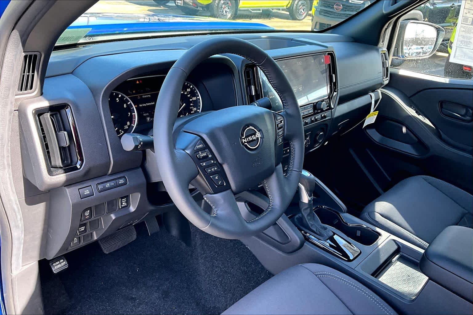 2026 Nissan Frontier SV - 9