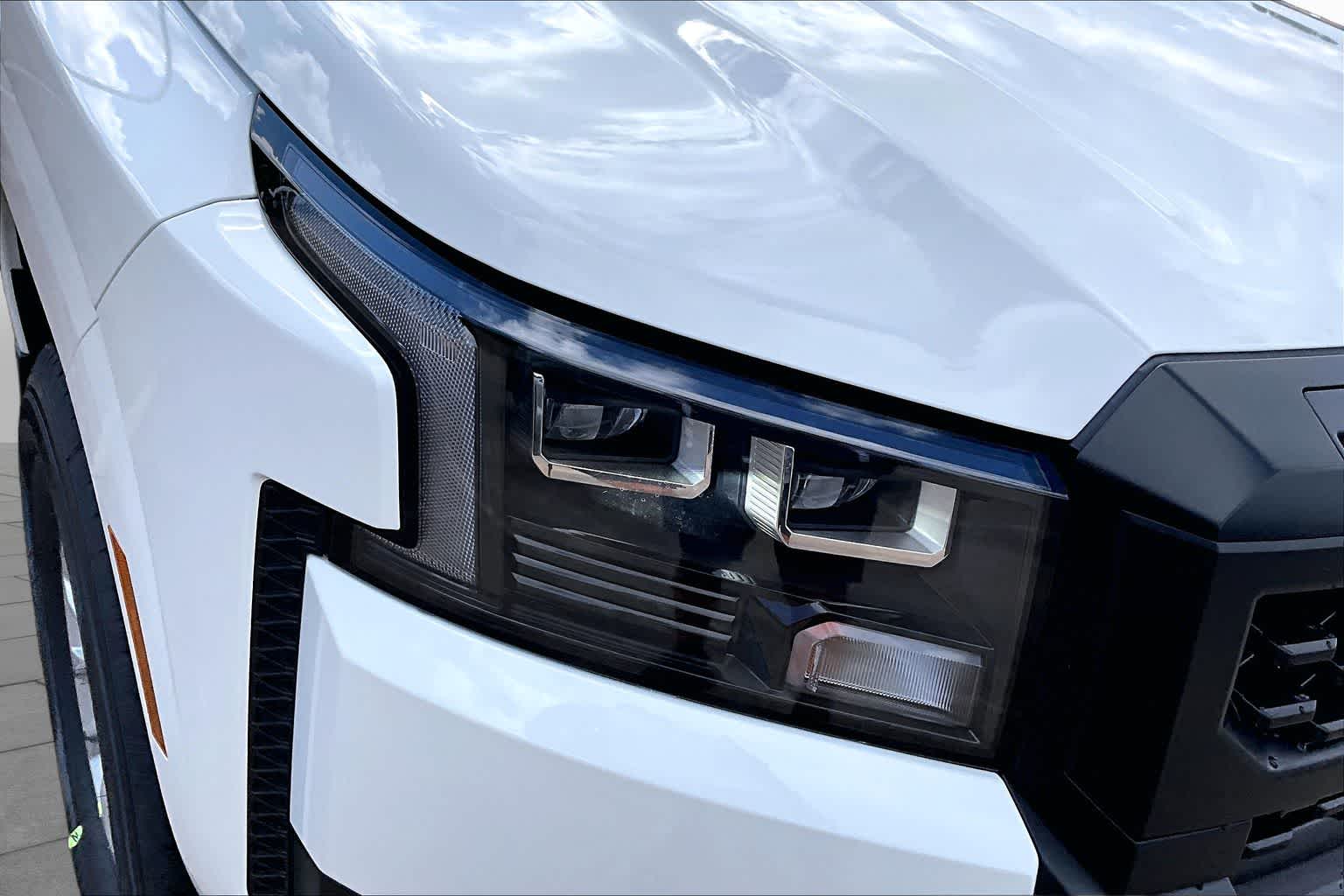 2026 Nissan Frontier S Glacier White at Sterling McCall Nissan