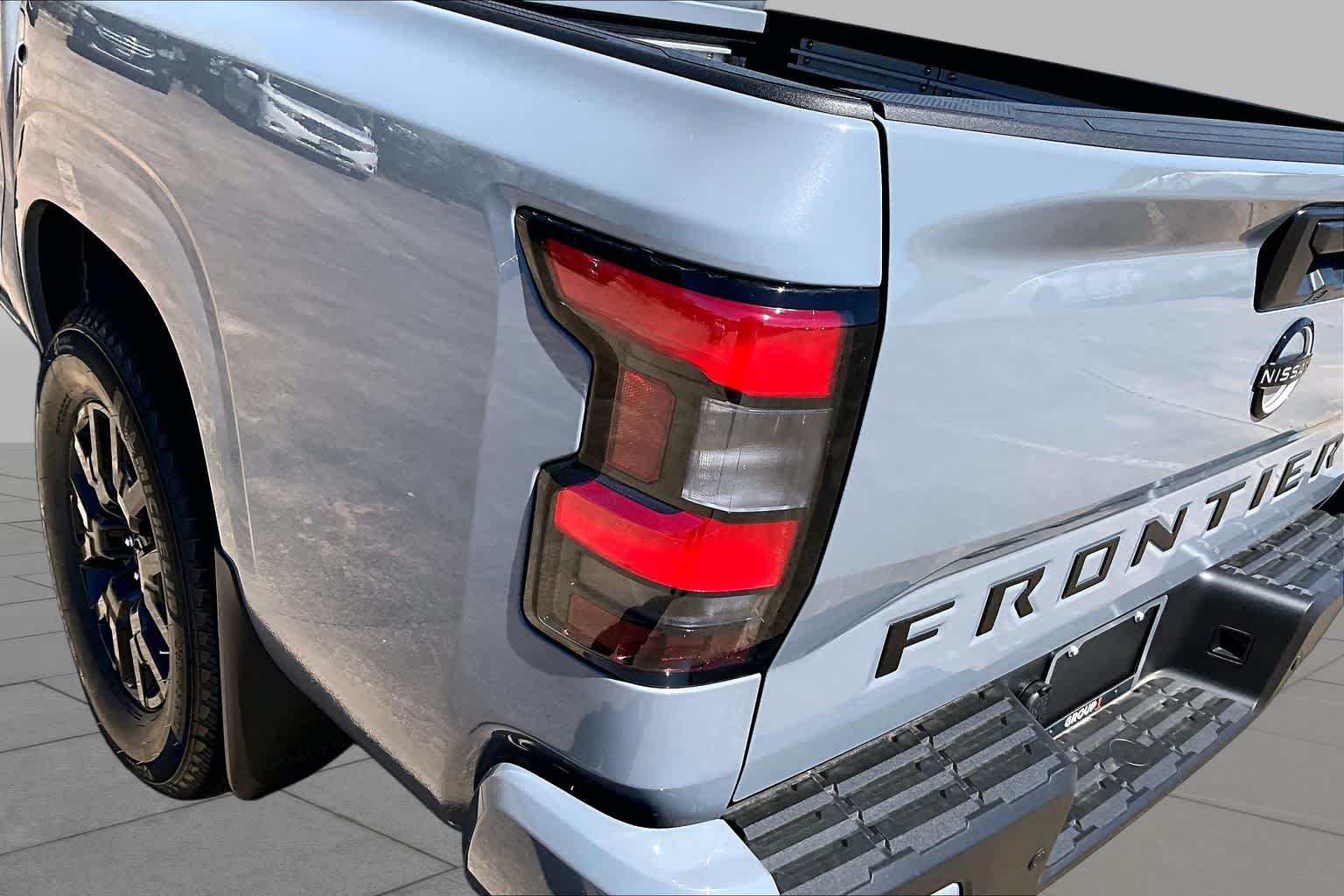 2026 Nissan Frontier SV Boulder Gray Pearl at Sterling McCall Nissan