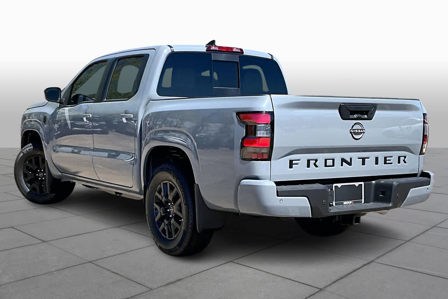 2026 Nissan Frontier SV Boulder Gray Pearl at Sterling McCall Nissan