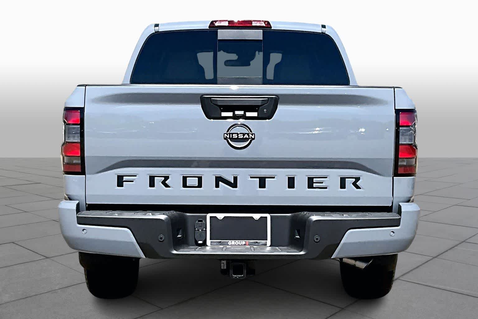 2026 Nissan Frontier SV Boulder Gray Pearl at Sterling McCall Nissan