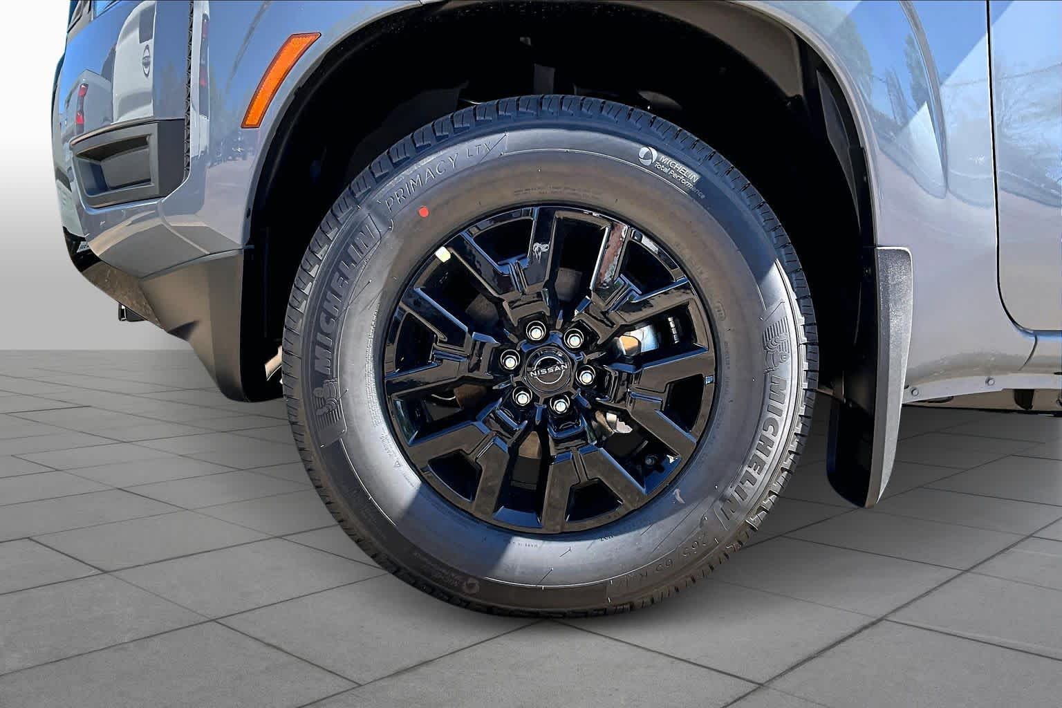 2026 Nissan Frontier SV - 8