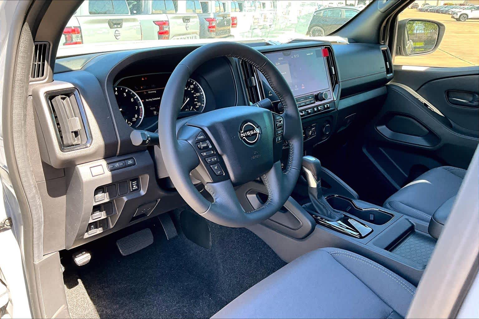 2026 Nissan Frontier SV - 9