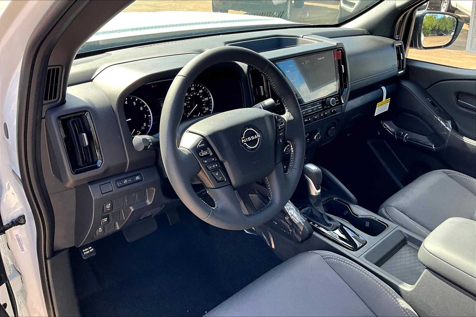 2026 Nissan Frontier SV - 9