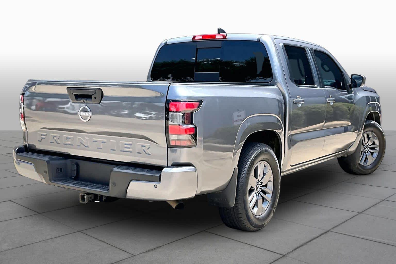 2025 Nissan Frontier SV Gun Metallic at Beck & Masten Kia